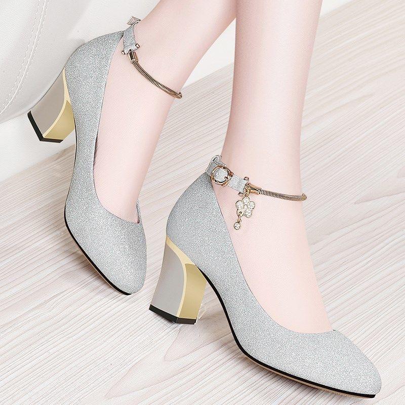 Women's Shoes > HeelsNew gold leather shoes, ladies high heels, single shoes, Korean style pointed toe all-match work sho ladies fashion girls comfortable sliding Usually one size larger / high heels