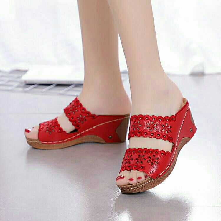 Women's Shoes > Sandals > Heels Sandals New hollow set foot high heel slippers casual wedge sandals large size platform shoes