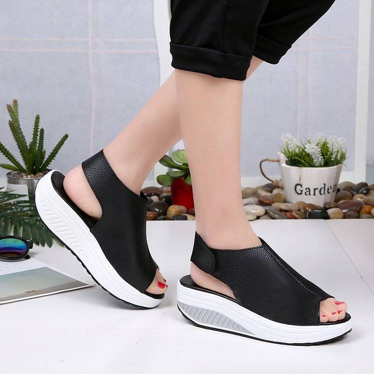Large size women's shoes summer new style fish mouth platform sandals casual all-match shaking shoes