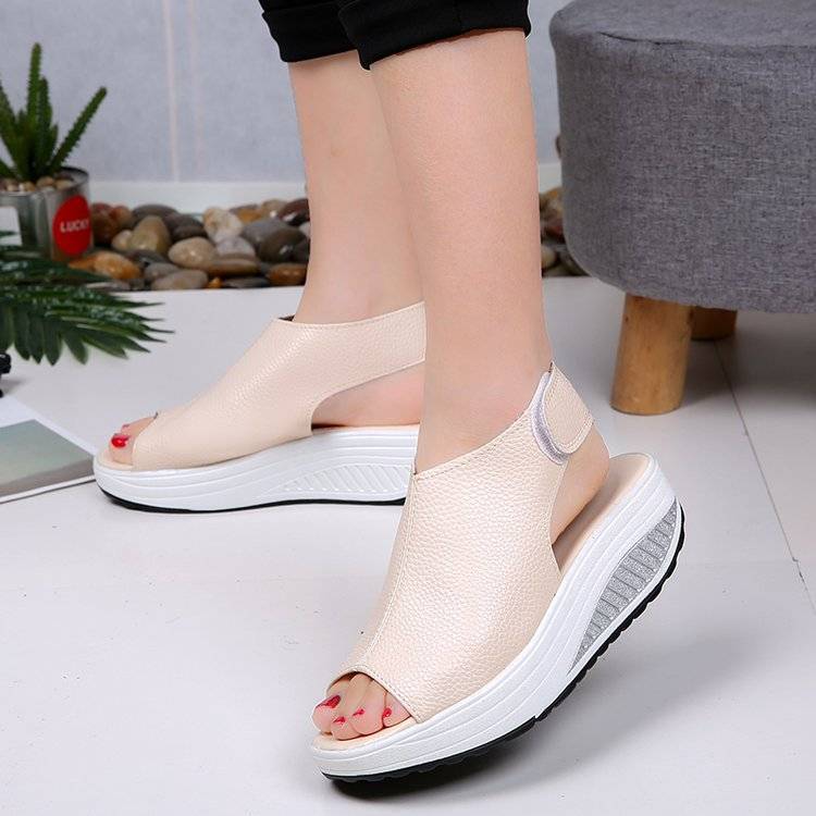 Large size women's shoes summer new style fish mouth platform sandals casual all-match shaking shoes