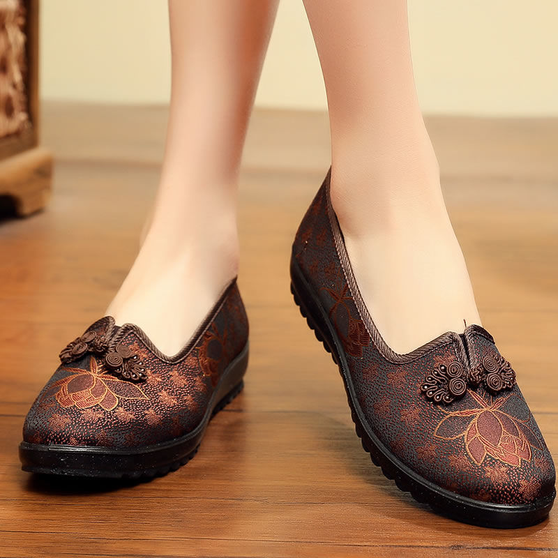 Women's Shoes > Flats > Loafers Women&apos;s cloth shoes, women&apos;s single shoes, one-step men&apos;s shoes, mother new embroidered shoes