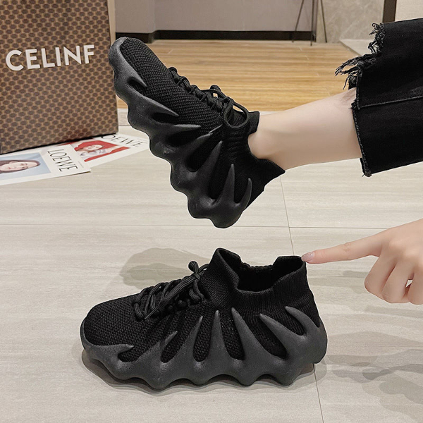 Female student coconut shoes women's summer and autumn new lightweight sports shoes flame mountain running shoes octopus women's shoes