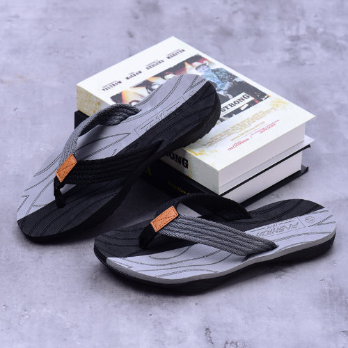 Flip-flops men's non-slip summer outer wear fashion personality soft bottom men's outdoor flip-flops
