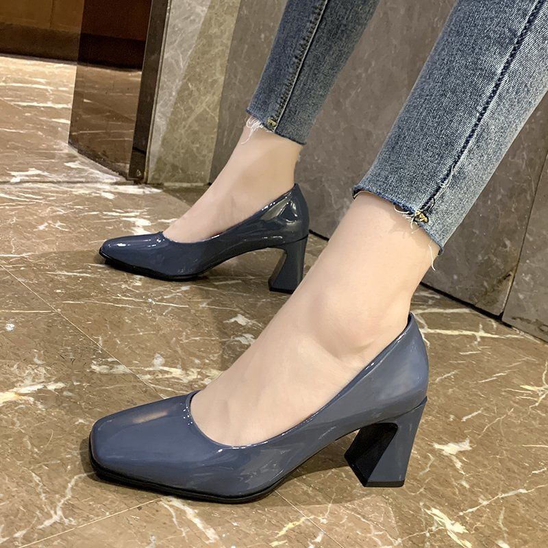 Large size women's shoes mid-heel professional shoes wild square toe new thick high heels