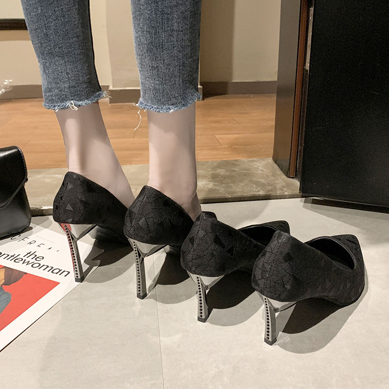 High heels women's new Korean version of all-match large size stiletto heel professional black shoes