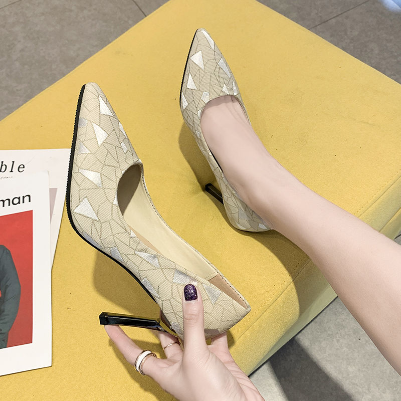 High heels women's new Korean version of all-match large size stiletto heel professional black shoes