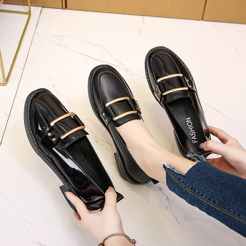 Large size women's shoes all-match small leather new jk shoes loafers British flat peas shoes