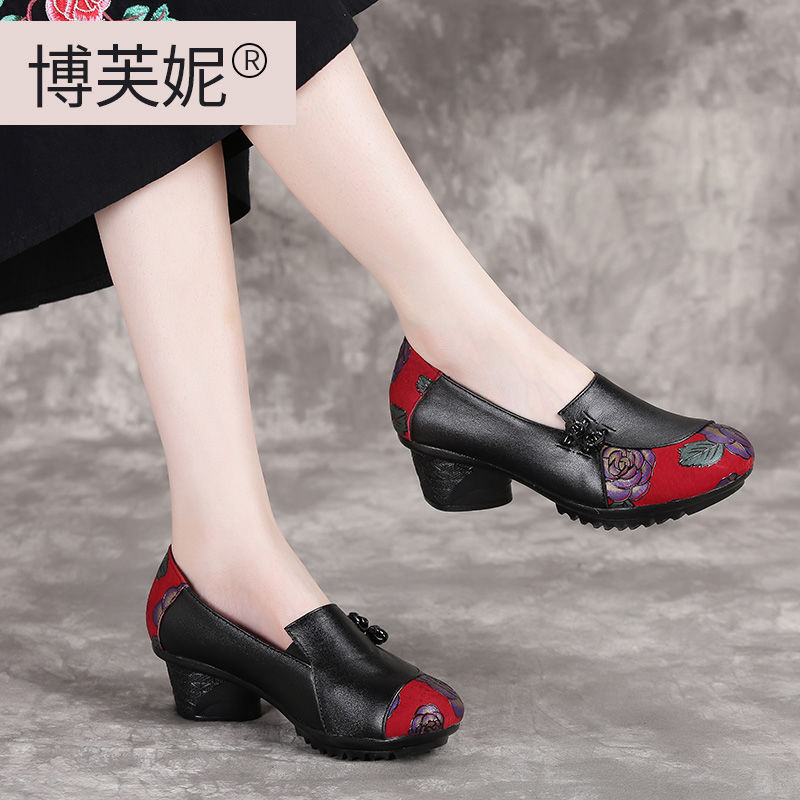 Vintage women's shoes, leather single shoes, soft sole, thick heels, flower casual shoes