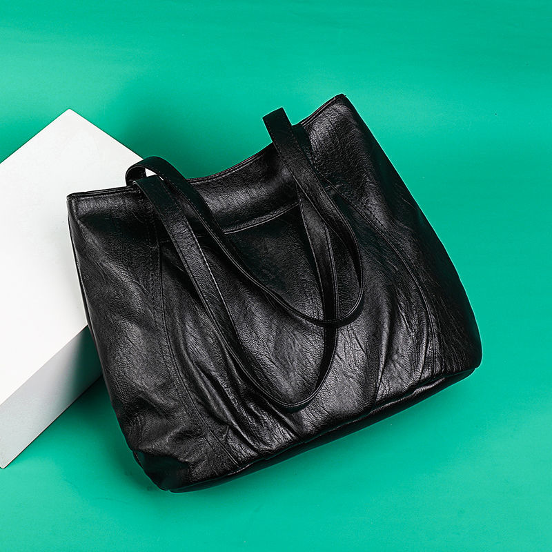 New fashion large-capacity bag, all-match ladies one-shoulder handbag, simple solid color tote big b