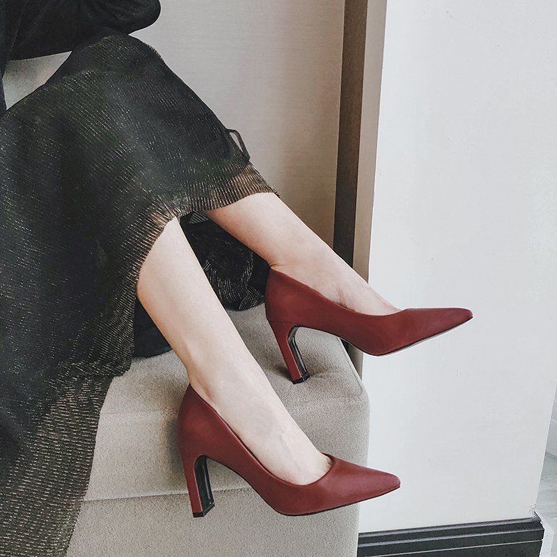 Large size women's shoes, high heels, pointed toe, thick heels, single shoes, fat feet, wide fat