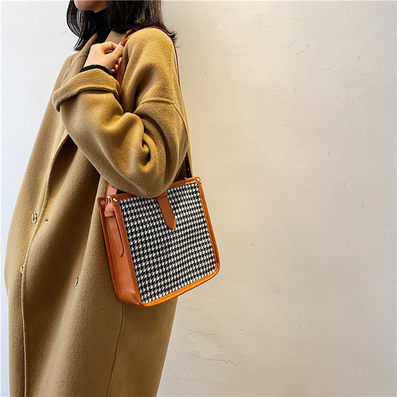 Large-capacity bag female new trendy net celebrity wild tote bag fashion one-shoulder handbag