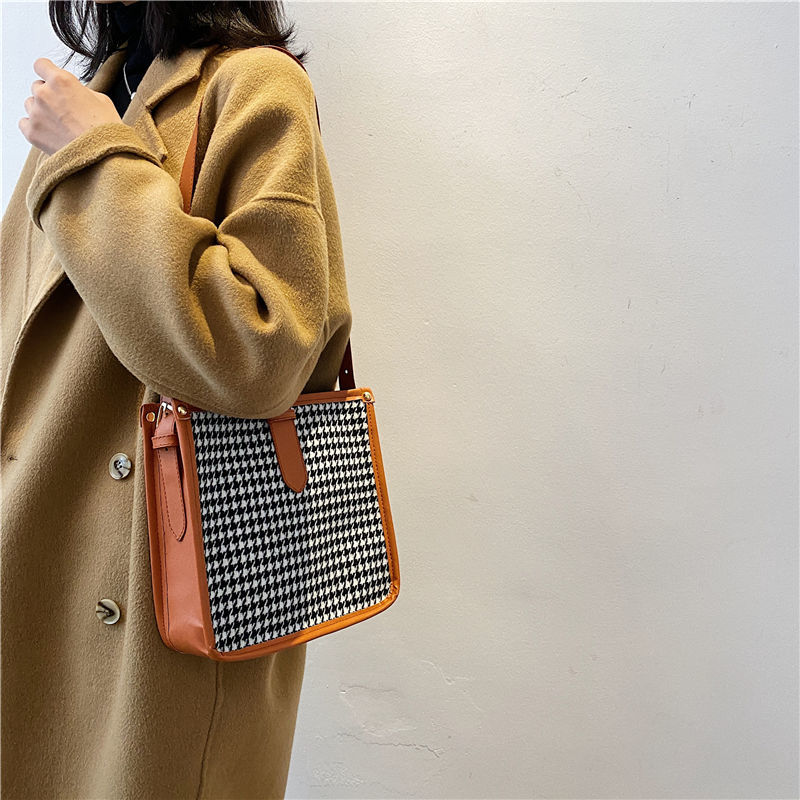 Large-capacity bag female new trendy net celebrity wild tote bag fashion one-shoulder handbag