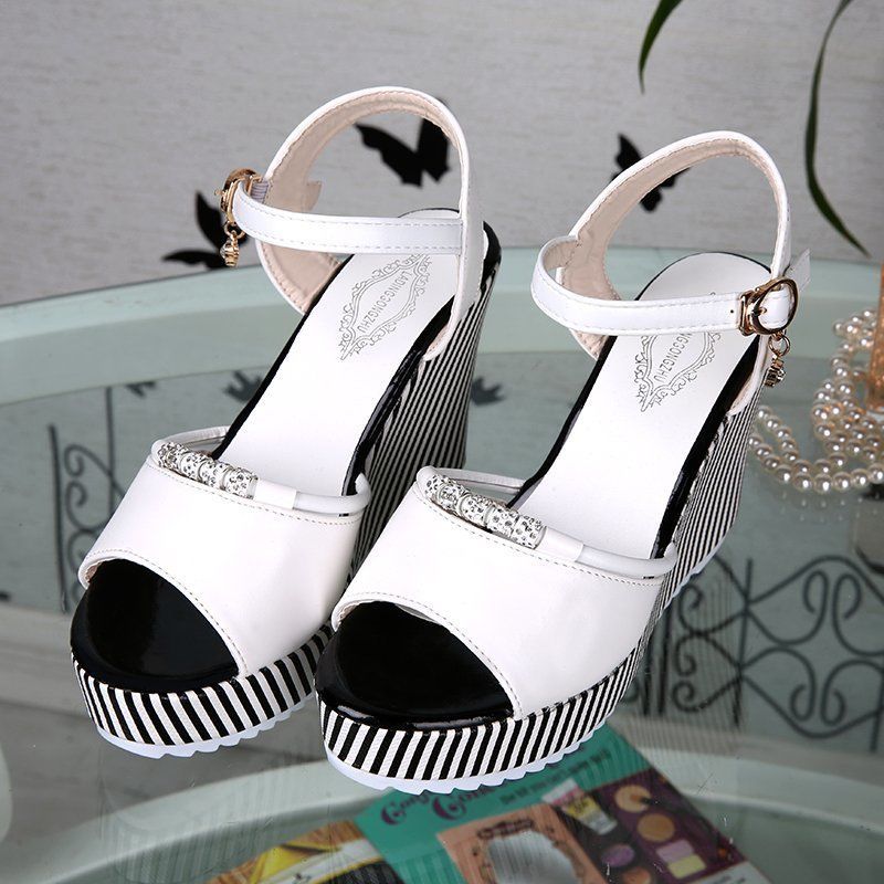 New wedge sandals women all-match super high-heeled waterproof open-toed sandals