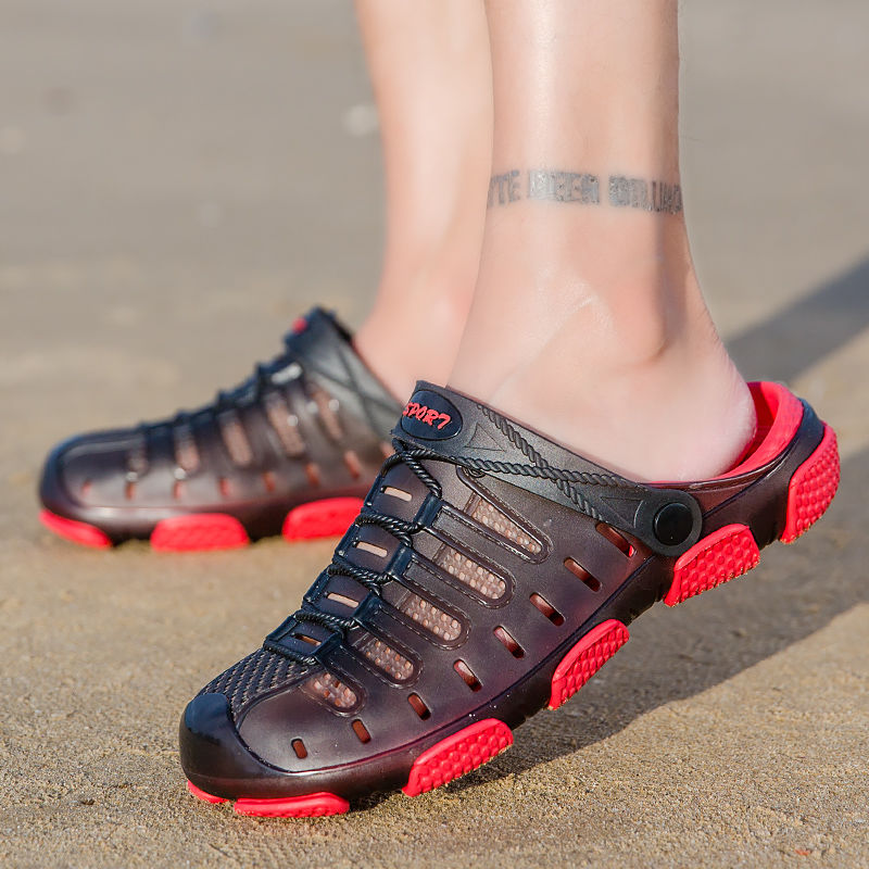 Sandals and slippers men&apos;s non-slip outer wear casual sandals hole shoes casual beach shoes
