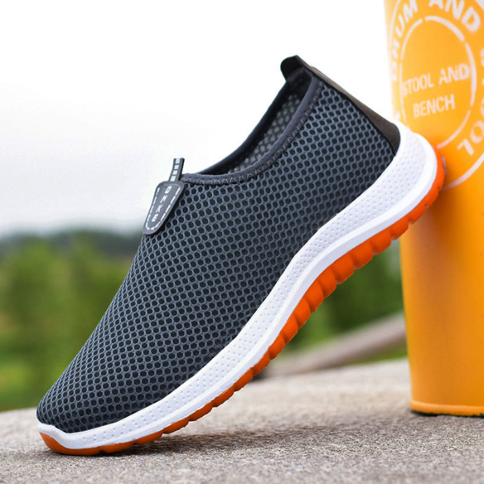 Summer net shoes men's non slip and wear-resistant shoes net shoes soft bottom breathable casual shoes one step on lazy mesh shoes men