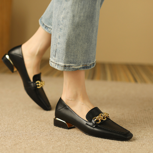 Leather French retro Brown low heel square toe single shoe women's 2022 spring new thick heel flat Le Fu small leather shoes