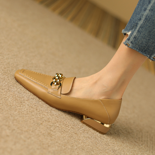 Leather French retro Brown low heel square toe single shoe women's 2022 spring new thick heel flat Le Fu small leather shoes