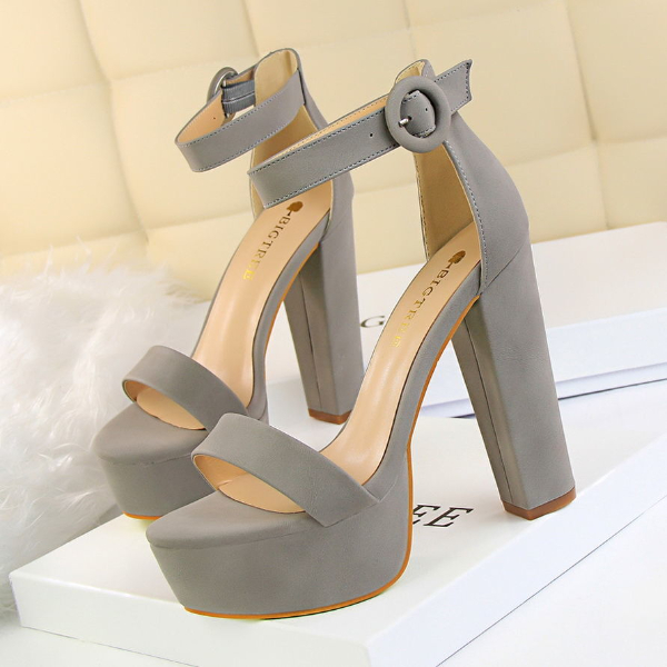 Hate the sky high thick heel high heel sandals women's shoes waterproof platform buckle sexy plus size women.