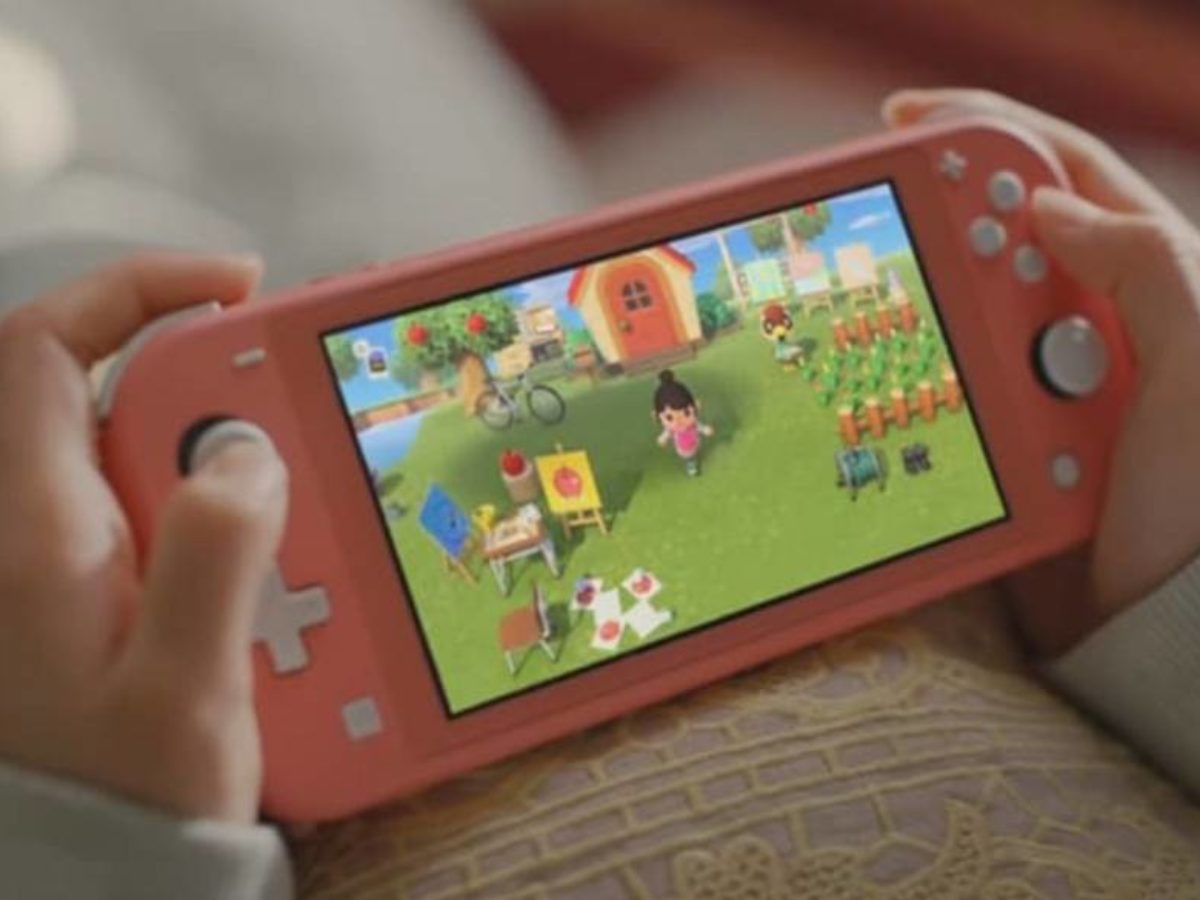 Nintendo Switch Lite - Coral