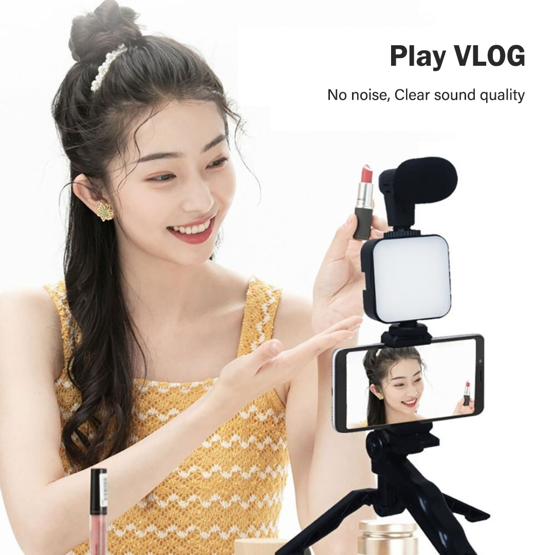 New Arrivals Tripod Stand Phone Holder with Ring Light Microphone for Video Recording