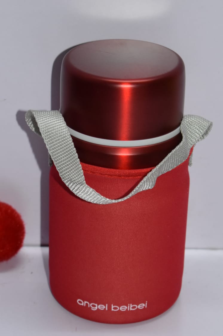 Food flask with the matching carrier bag 900 ml