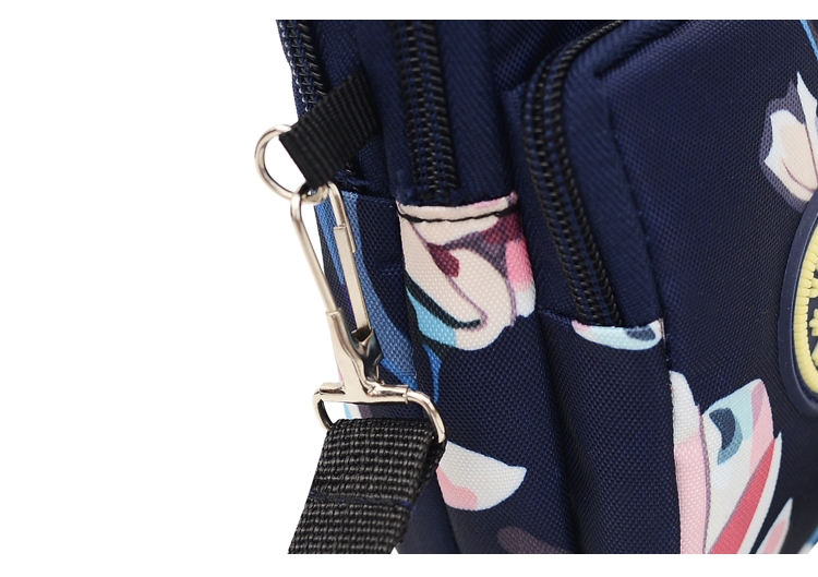 2021 Fashion Women's bag Messenger bag phone bag sport bag coin purse nylon material with flower