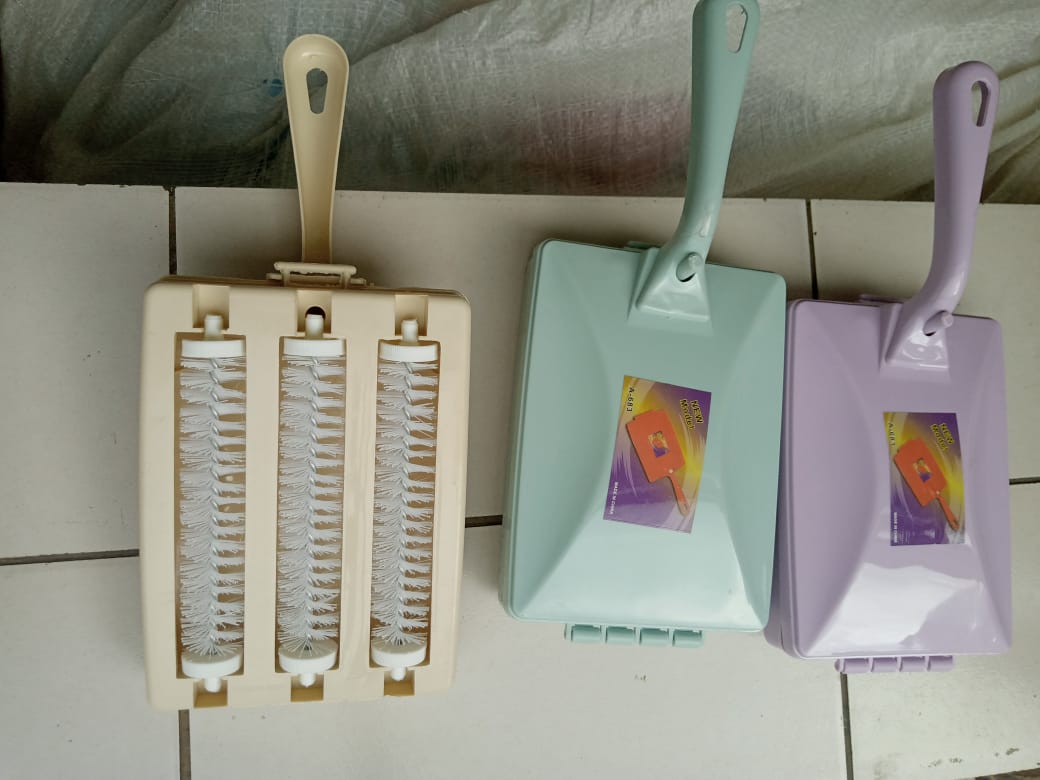 Plastic Carpet Sweeper Brush