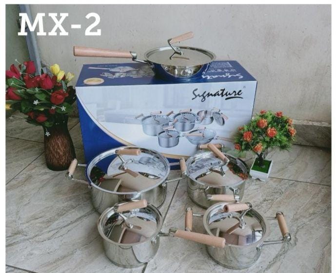 Heavy 10 Pieces Stainless Steel Kitchen Cookware Set With Wooden Handles