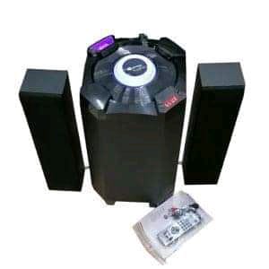 Amtec 3D real sound subwoofer sound system with F.m, Bluetooth and USB.15000 watts.