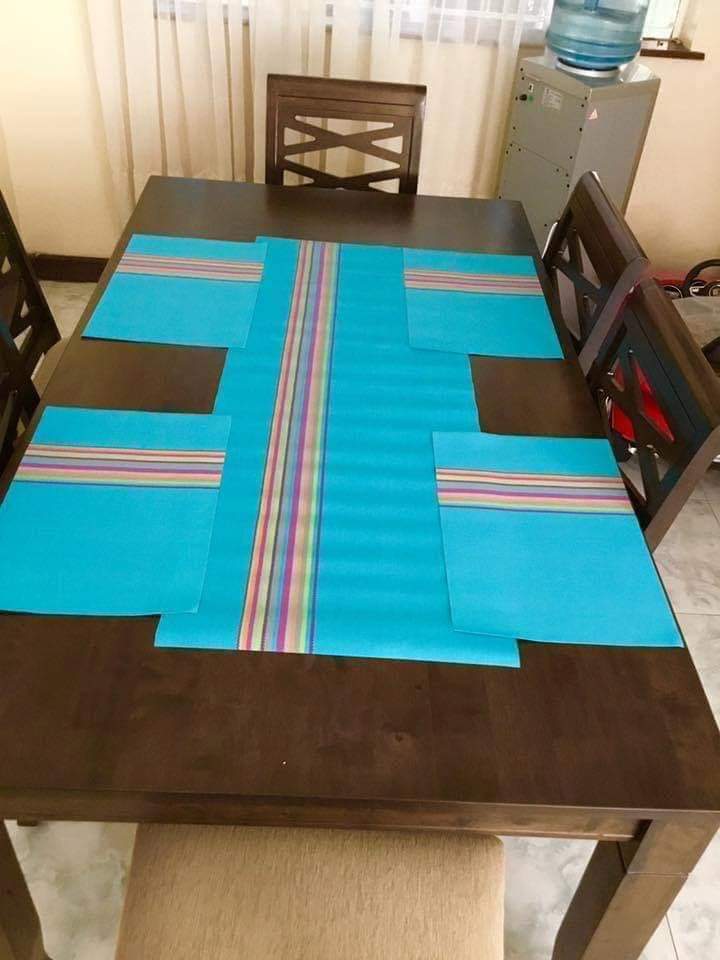 6 Pieces PVC Dining Table Mats/Kitchen mats With Center Runner Rainbow Blue