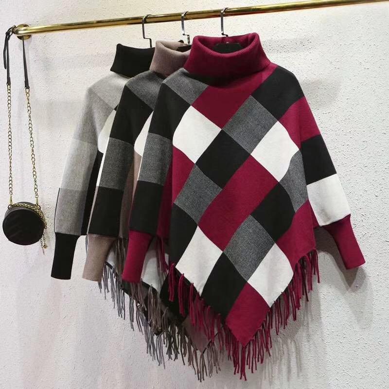 Ladies Warm Poncho Cover Up/ Sweaters