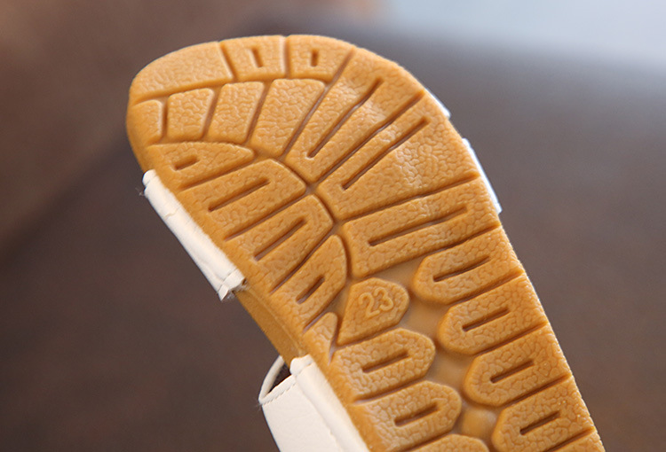 Summer Boys Button Beach Shoes Sandals Leather Casual Shoes Breathable Children's Sandals Outwear