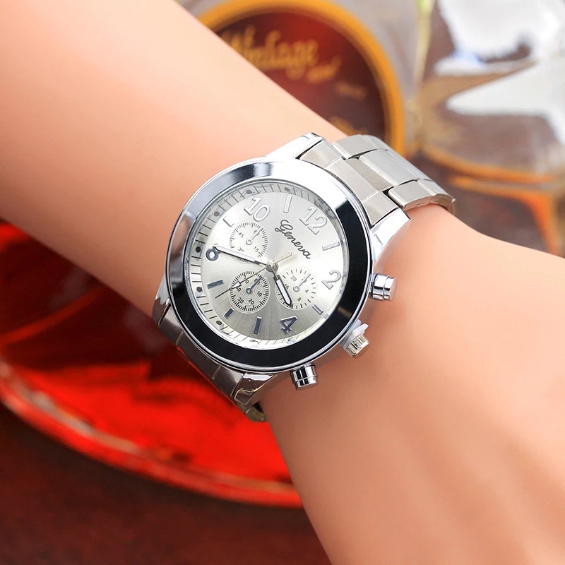 Luxury Ladies Casual Gold Watches Women&apos;s New Ideas Ladies Hands High-end Stainless Steel Strap