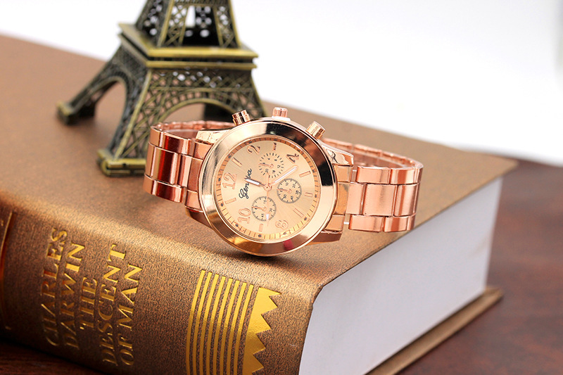 Luxury Ladies Casual Gold Watches Women&apos;s New Ideas Ladies Hands High-end Stainless Steel Strap