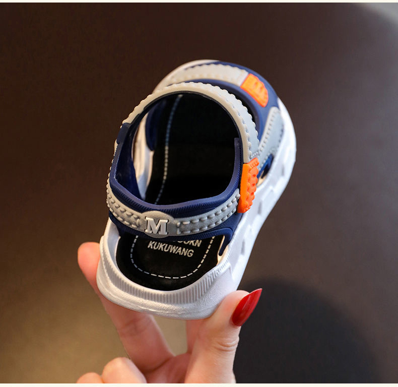 ASSKLO New Boys' Sandals Kids Boys Beach Water shoes Soft-Soled Non-Slip Kids Baby Shoes Kids Beach Shoes Comfortable Sandals Unisex Durable  Lightweight Fashion Shoes