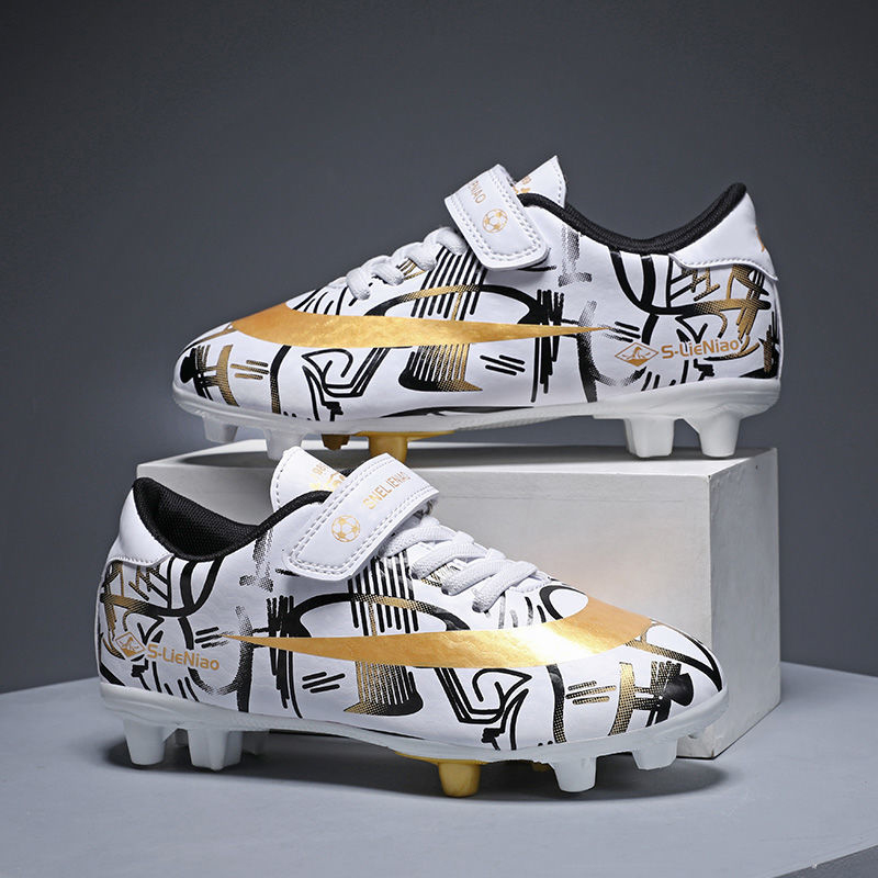 ASSKLO Kids Soccer Shoes Boys Elementary School Students Anti-Slip Professional Soccer Shoes Nails Competition Special Soccer Shoes Female Handsome