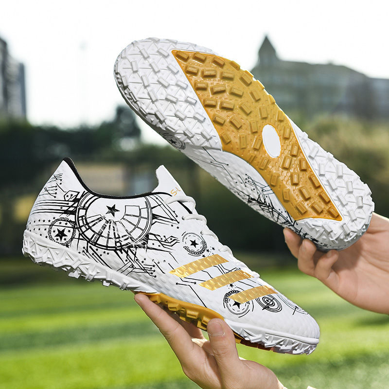 ASSKLO Kids Soccer Shoes Boys Elementary School Students Anti-Slip Professional Soccer Shoes Nails Competition Special Soccer Shoes Female Handsome