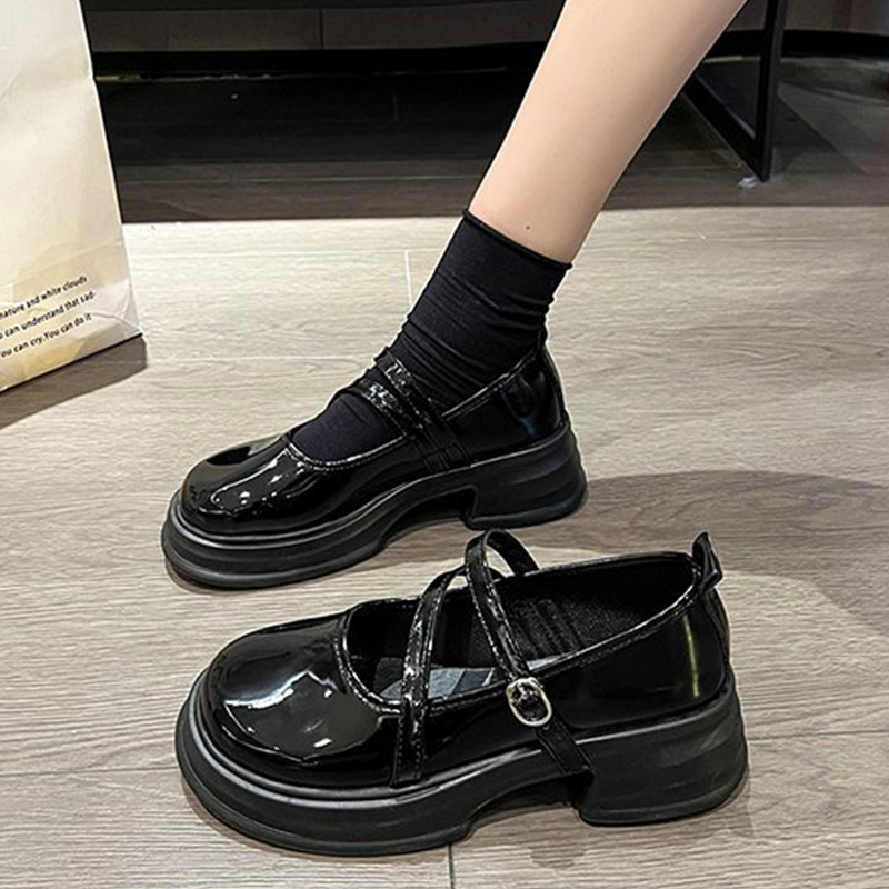 ASSKLO French vintage small leather shoes women's 2025 spring and autumn shallow collegiate style single shoes JK with skirt block heel Mary Jane shoes