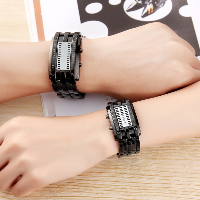 SKMEI Creative Couple Sport Watch Men Women LED Display Mens Laies Watches Fashion Digital Hour 0926