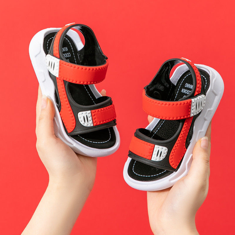 2021 new summer middle school boys' soft soled antiskid kids' shoes kids' beach sandals Sandals &amp; Fl