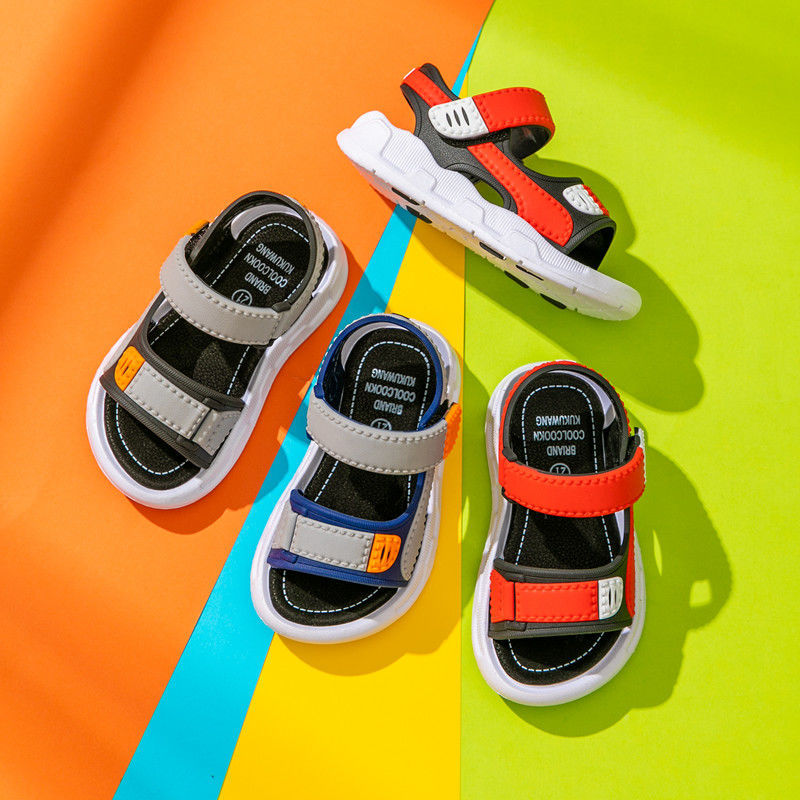 2021 new summer middle school boys' soft soled antiskid kids' shoes kids' beach sandals Sandals &amp; Fl