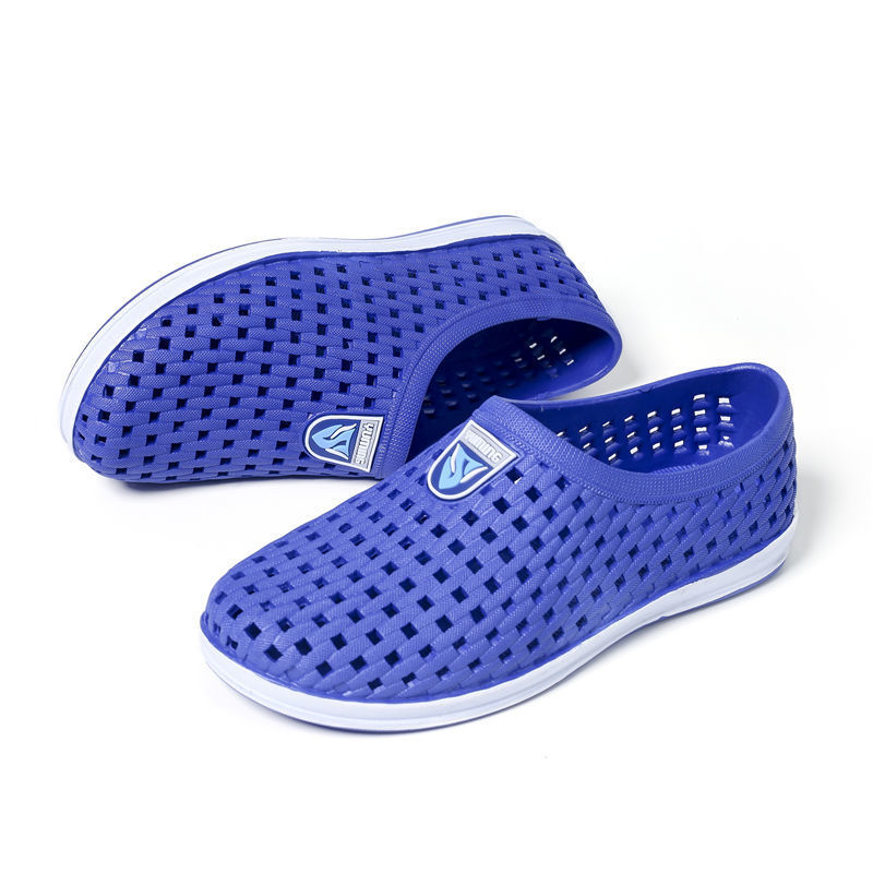 Men's summer hole shoesstudents thick soled antiskid travel breathable leisure Sandals &amp; Flip Flops