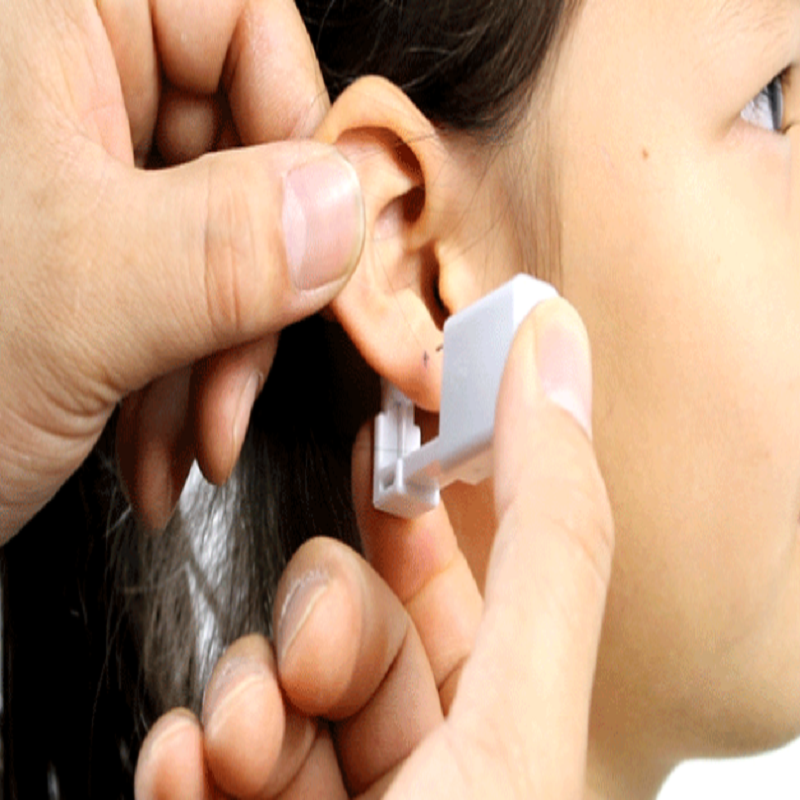 Disposable ear piercing gun Manual piercing gun Disposable ear piercing gun Ear piercing device Ear piercing device