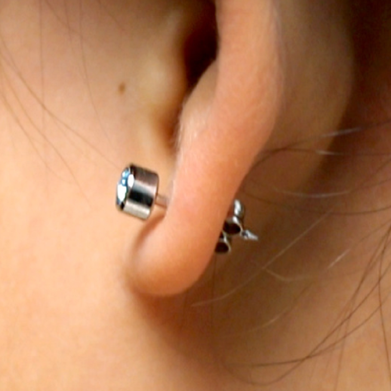 Disposable ear piercing gun Manual piercing gun Disposable ear piercing gun Ear piercing device Ear piercing device