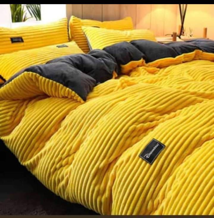 4 in 1 TC Velvet Woolen Duvet Set With 2 Pillow Cases And 1 Bedsheet  high quality complete velvet duvet