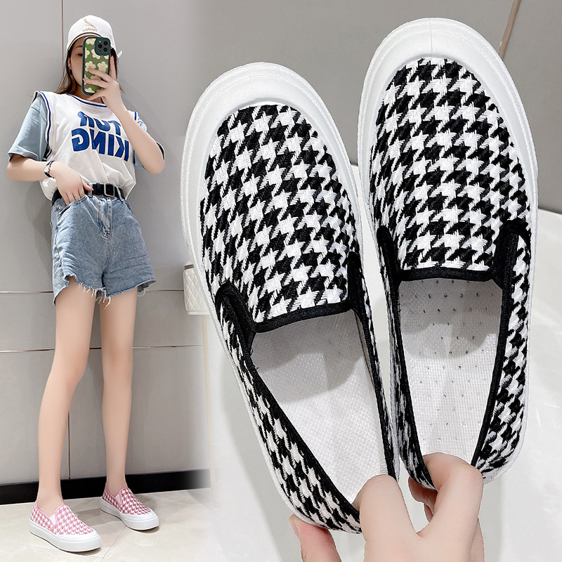 Women canvas shoes new fashion women single shoes comfortable and light Loafer