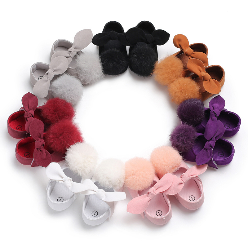 Baby princess shoes 0-1 years old women&apos;s treasure hair ball princess shoes thin silica gel antiskid