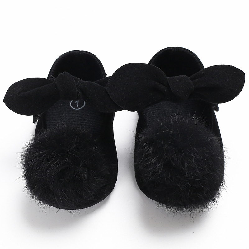 Baby princess shoes 0-1 years old women&apos;s treasure hair ball princess shoes thin silica gel antiskid