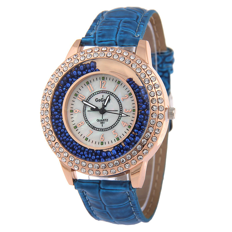 Fashion set rhinestone quicksand turn bead round quartz ladies leather strap watch