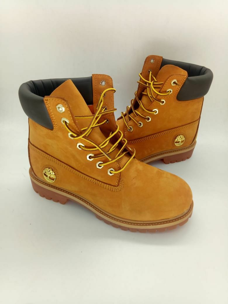 BROWN LEATHER TIMBERLAND BOOTS STYLISH IN CASUAL OUTFIT Brown